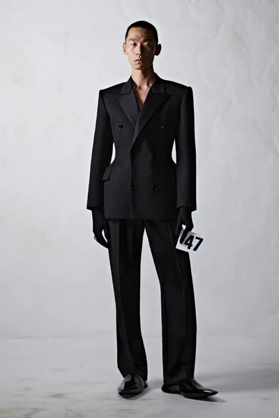 Look 47